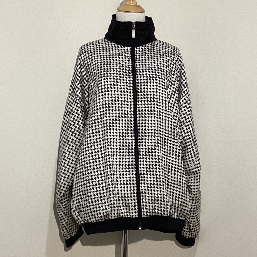 Janeve Women's Vintage Windbreaker Zip up Jacket, Black  White Hounds to…